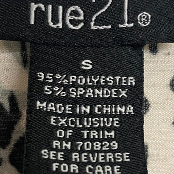 Rue 21 Aztec Pattern Black White Jr’s Dress Sz S Racerback Straps Embroidery Y2K - Picture 9 of 10